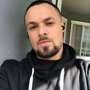 Meet your Posher, Cameron